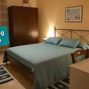 Castello Di Sotto Bed & Breakfast