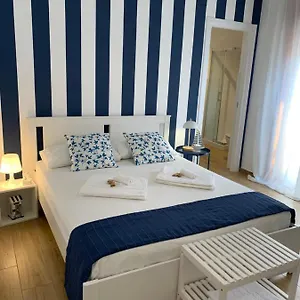 Bedroom Di Ponente Bed & Breakfast
