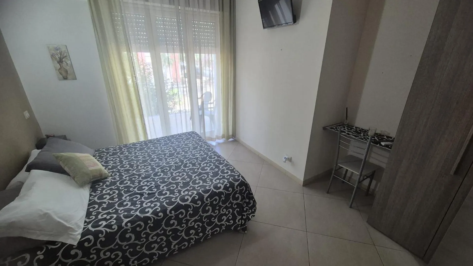 Le Millelune Milazzo Bed & Breakfast